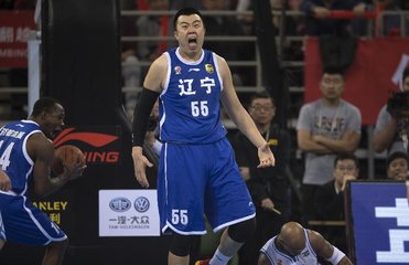 世界杯巴西足球、中国女排、cba篮球也在心态放松